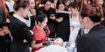 Master Đặng Bảo Bảo Vân có màn trình diễn đặc sắc tại Festival Tinh Anh Việt Nam 2023