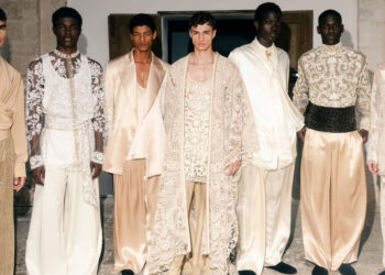 BST Dolce & Gabbana Alta Sartoria Thu Đông 2023: Khi “fatto a mano” Ý và văn hóa truyền thống hòa làm một