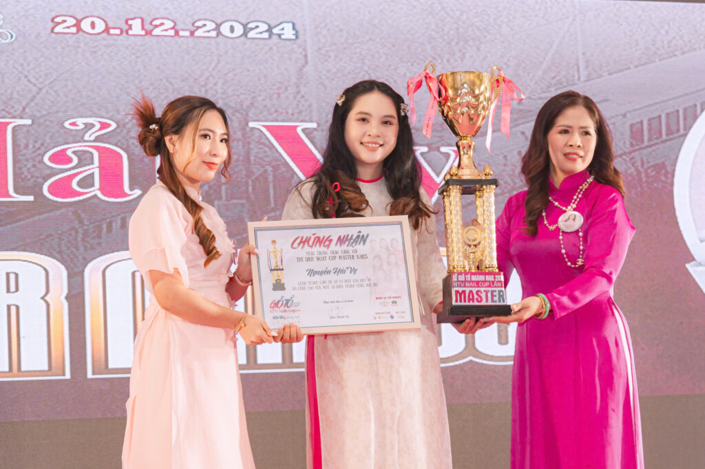 master nhung dang va vai tro ban giam khao tai le tri an to nghiep nghe nail 2024 htv nail cup lan 7 2