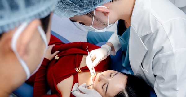 Dán sứ Emax – Giải pháp thẩm mỹ nha khoa ưu việt