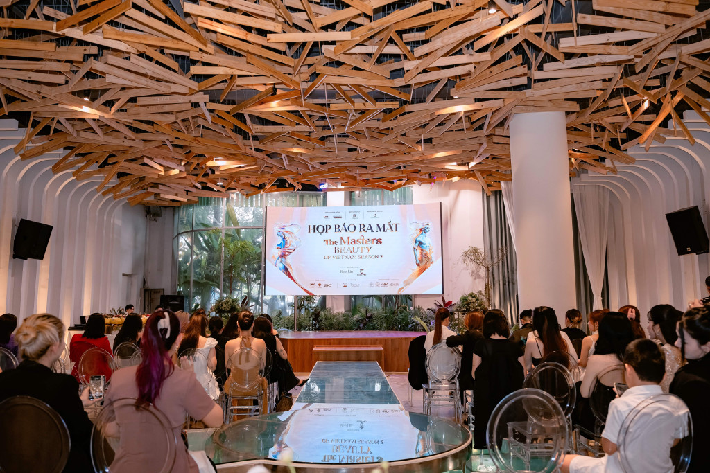 vai tro quan trong cua master nguyen la tuong vi mentor kien tao mo rong tam nhin cho nghe thuat lam dep tai the masters beauty of vietnam mua 2 3